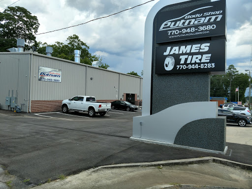 Auto Body Shop «Putnam Body Shop», reviews and photos, 5753 Sydney Ann Ct, Mableton, GA 30126, USA