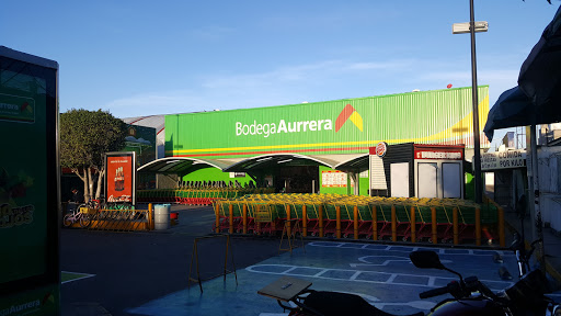 Bodega Aurrera, La Aurora