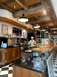 Photo n°4 de Salon Eugenie, café chic à Épernay ()