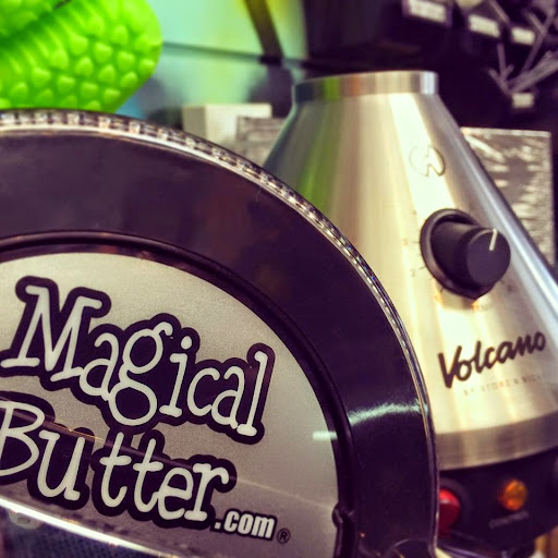 Tobacco Shop «Underground Culture Smoke Shop», reviews and photos, 4 Main Rd, Tiverton, RI 02878, USA