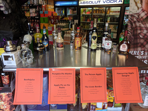 Wine Store «The Loft Wines & Spirits», reviews and photos, 2315 E Wood St, Paris, TN 38242, USA