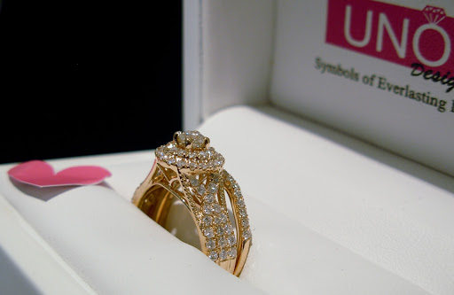 Jeweler «Smithville Jeweler», reviews and photos, 1 N New York Rd #37, Galloway, NJ 08205, USA