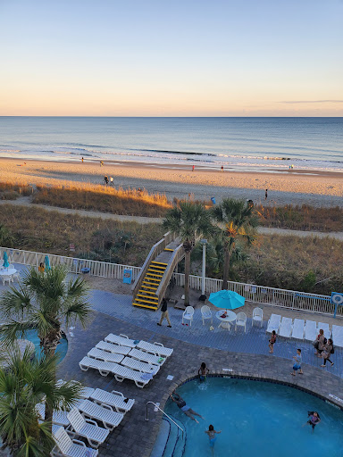 Hotel «Crown Reef Beach Resort and Waterpark», reviews and photos, 2913 S Ocean Blvd, Myrtle Beach, SC 29577, USA