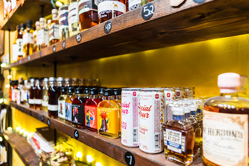 Wine Store «Bottoms Up Wine & Spirits», reviews and photos, 731 Franklin Ave, Brooklyn, NY 11238, USA