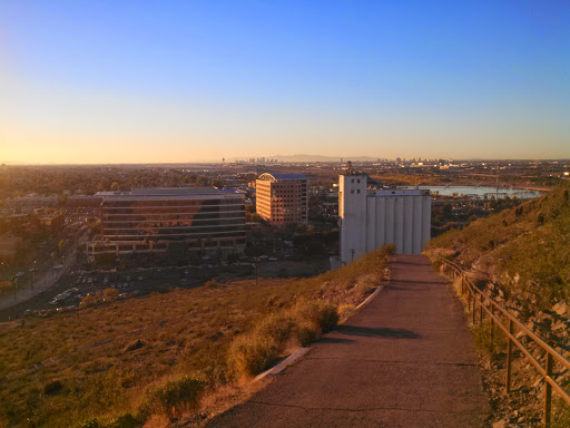 Golf Course «Greenfield Lakes Golf Course», reviews and photos, 2484 E Warner Rd, Gilbert, AZ 85296, USA