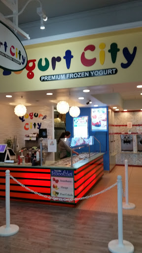 Outlet Mall «Ohio Station Outlets», reviews and photos, 9911 Avon Lake Rd, Burbank, OH 44214, USA