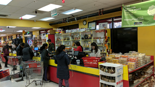 Indian Grocery Store «India Cash And Carry», reviews and photos, 1138 S De Anza Blvd, San Jose, CA 95129, USA
