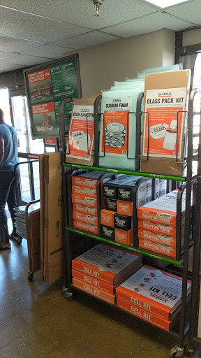 Truck Rental Agency «U-Haul Moving & Storage of Takoma Park», reviews and photos, 6889 New Hampshire Ave, Takoma Park, MD 20912, USA