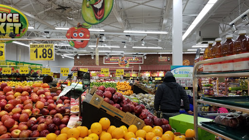 Supermarket «Western Beef Supermarket», reviews and photos, 605 Woodfield Rd, West Hempstead, NY 11552, USA