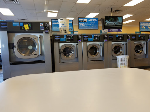 Coin Operated Laundry Equipment Supplier «Wash World Coin Laundry», reviews and photos, 9785 Q St, Omaha, NE 68127, USA