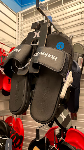 Clothing Store «Ross Dress for Less», reviews and photos, 201 E Main St, Alhambra, CA 91801, USA