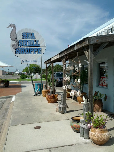 Sea Shell Shoppe, 120 N Austin St, Rockport, TX 78382, USA, 