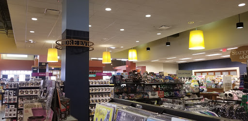 Book Store «Books-A-Million», reviews and photos, 137 Spotsylvania Mall Dr, Fredericksburg, VA 22407, USA