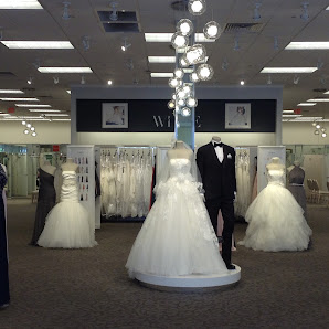 David's Bridal Pinole CA Vista Crossing, 1212 Fitzgerald Dr, Pinole, CA 94564, United States