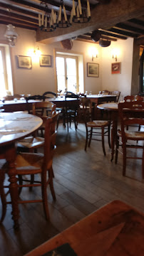 Atmosphère du Restaurant Estaminet L'Eau Qui Gnôle à Locquignol - n°5