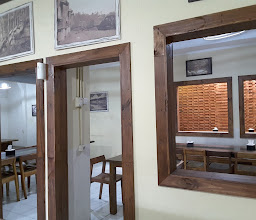 Rumah Makan Bawang Daun photo