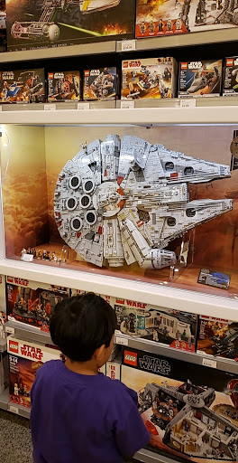 Toy Store «The LEGO Store», reviews and photos, 6600 Topanga Canyon Blvd, Canoga Park, CA 91303, USA