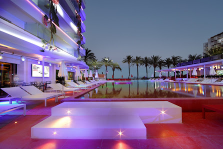 Ushuaia Ibiza Beach Hotel Carretera de, Platja d'en Bossa, 10, 07817 Sant Jordi de ses Salines, Balearic Islands, España