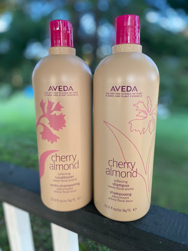 Hair Salon «elle salon and spa», reviews and photos, 15 E 1st St, Eureka, MO 63025, USA