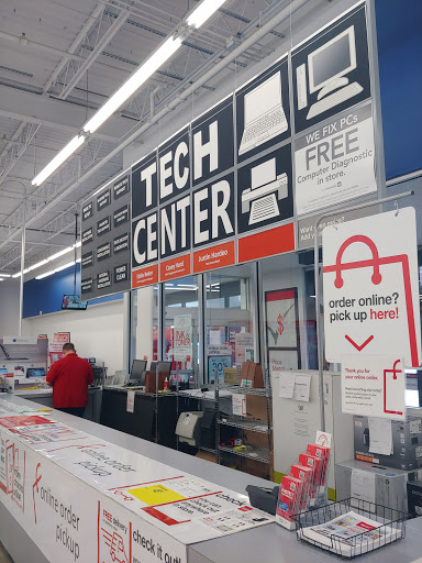 Office Supply Store «OfficeMax», reviews and photos, 1800 Snow Rd, Parma, OH 44134, USA