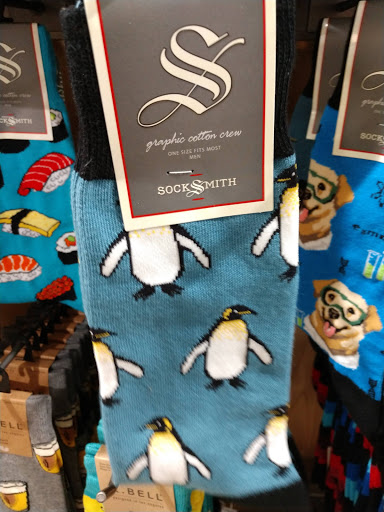 Shoe Store «DSW Designer Shoe Warehouse», reviews and photos, 12997 Fair Lakes Shopping Center, Fairfax, VA 22033, USA