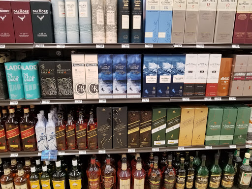 Grocery Store «Market Basket», reviews and photos, 110 Market Pl Dr, Waltham, MA 02451, USA