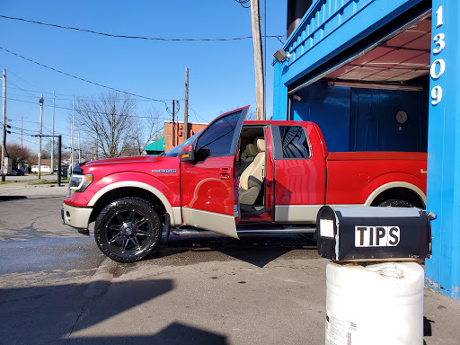 Car Wash «Earley Bird Car Wash», reviews and photos, 1309 Berry Blvd, Louisville, KY 40215, USA