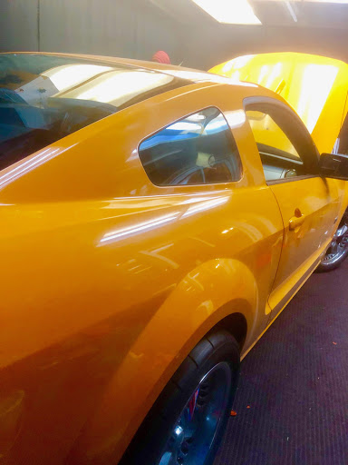 Autosbernier, 3960 Boulevard Sainte-Anne, Ville de Québec, QC G1E, Canada, 