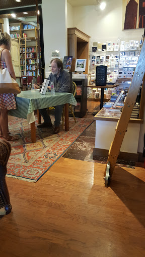 Book Store «Full Circle Bookstore», reviews and photos, 1900 Northwest Expy, Oklahoma City, OK 73118, USA