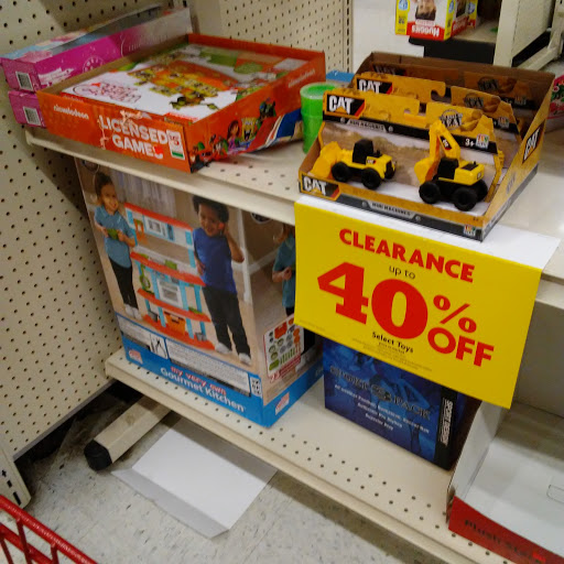 Dollar Store «FAMILY DOLLAR», reviews and photos, 1437 E Sugar Creek Rd, Charlotte, NC 28205, USA