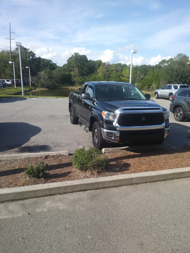 Toyota Dealer «Stokes Brown Toyota of Beaufort», reviews and photos, 3557 Trask Pkwy, Beaufort, SC 29906, USA