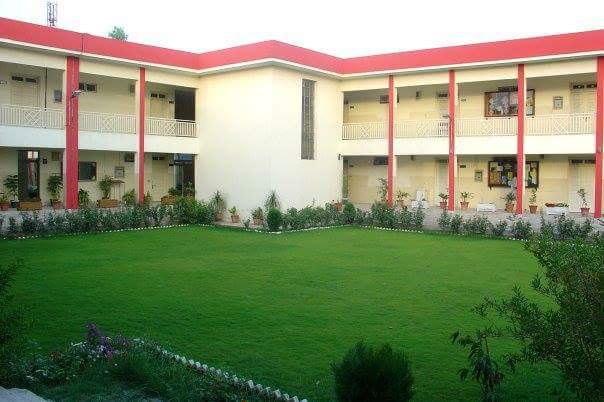 Islamabad Model College for Girls I-84
