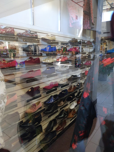 Shopping Mall «Almeda Mall», reviews and photos, 12200 Gulf Fwy, Houston, TX 77034, USA