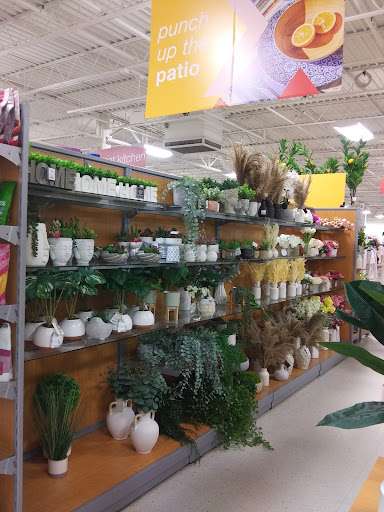 Department Store «T.J. Maxx», reviews and photos, 300 Hollywood Blvd, Steubenville, OH 43952, USA