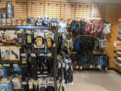 Camping Store «REI», reviews and photos, 12634 N Paradise Village Pkwy W, Phoenix, AZ 85032, USA