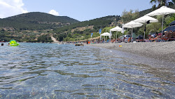 Foto di Agios Nikolaos beach e il suo bellissimo paesaggio