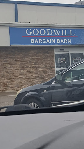 Thrift Store «Goodwill», reviews and photos