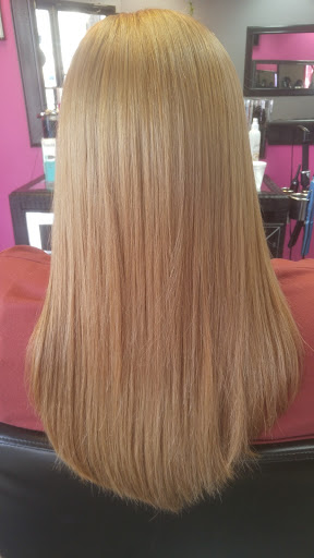 Beauty Salon «Zuni Hair Dominican Salon», reviews and photos, 358 N 4th St, Reading, PA 19601, USA