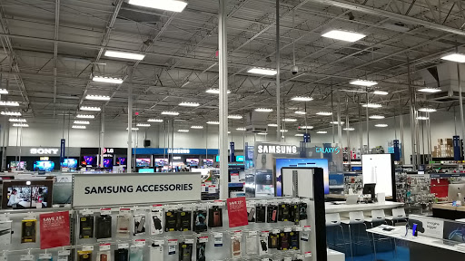 Electronics Store «Best Buy», reviews and photos, 7550 N Blackstone Ave, Fresno, CA 93720, USA