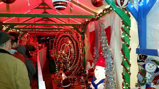 Shopping Mall «Rose Pavilion», reviews and photos, 4225 Rosewood Dr, Pleasanton, CA 94588, USA