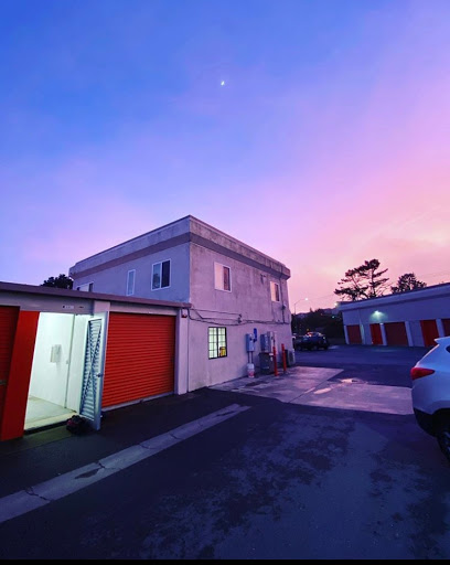 Self-Storage Facility «Public Storage», reviews and photos, 1050 King Dr, Daly City, CA 94015, USA