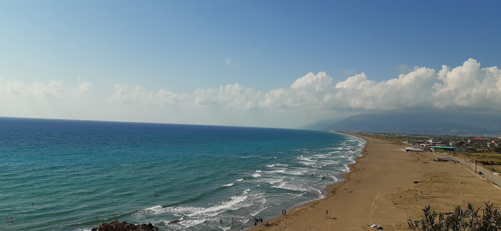 Meydan beach'in fotoğrafı - rahatlamayı sevenler arasında popüler bir yer