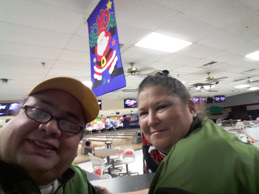 Bowling Supply Shop «Fiesta Lanes Bowling Center», reviews and photos, 1202 Huisache Ave, New Braunfels, TX 78130, USA