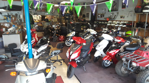 Kawasaki Motorcycle Dealer «Independence Kawasaki Inc», reviews and photos, 10205 East 23rd St S, Independence, MO 64052, USA