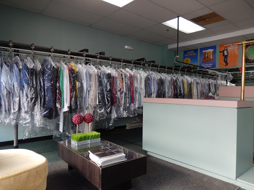 Dry Cleaner «Meadowbrook Alteration Shop», reviews and photos, 3049 E Walton Blvd, Auburn Hills, MI 48326, USA