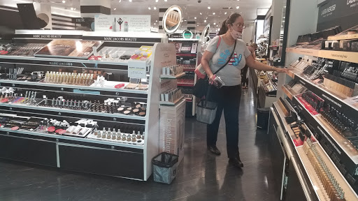 Cosmetics Store «SEPHORA», reviews and photos, 7479 N Kendall Dr, Miami, FL 33156, USA