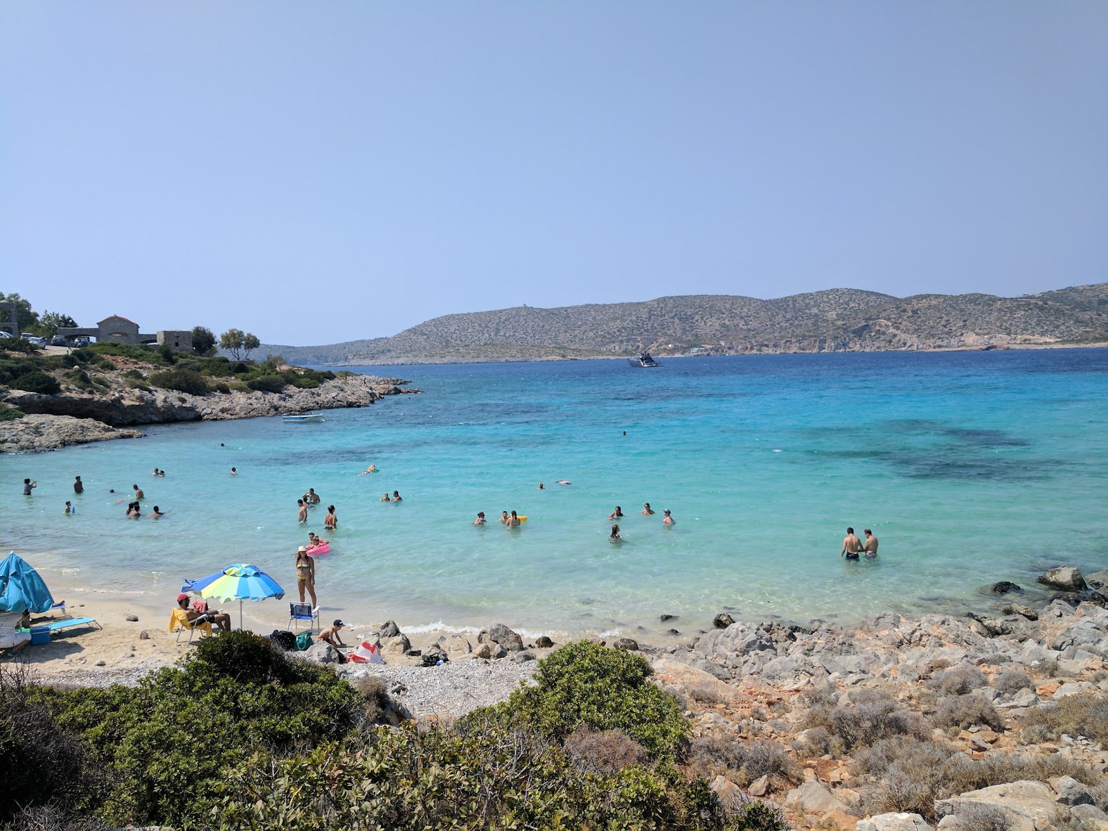 Foto di Spiaggia di Agios Dynami area servizi