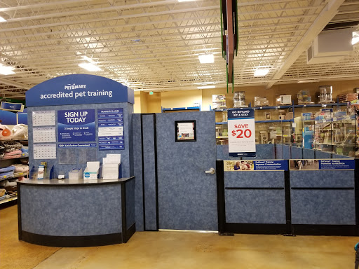 Pet Supply Store «PetSmart», reviews and photos, 1700 Willow Pass Rd, Concord, CA 94520, USA