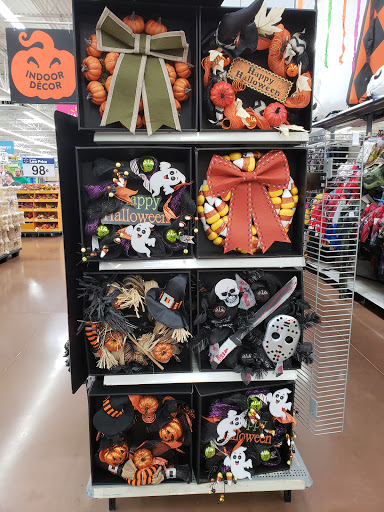 Department Store «Walmart Supercenter», reviews and photos, 301 Leonardwood Dr, Frankfort, KY 40601, USA