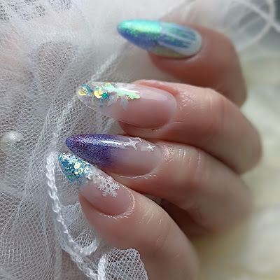 Kel' z ongles à Mouzon
